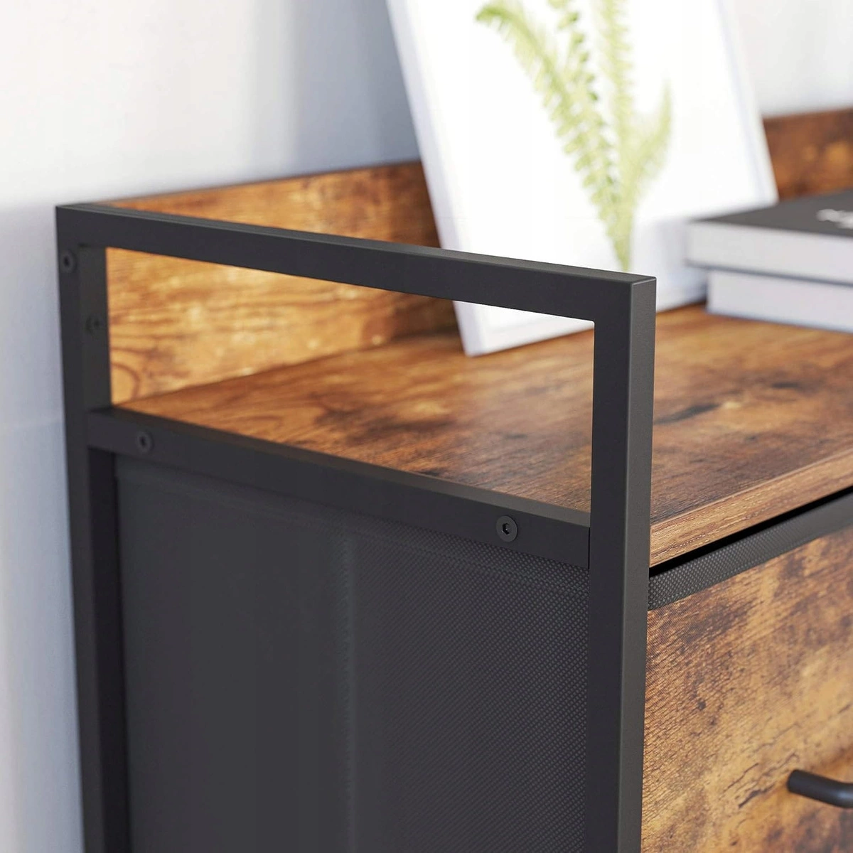 Krzesło IMOLA - czarny aksamit / nogi kolor drewna x 3