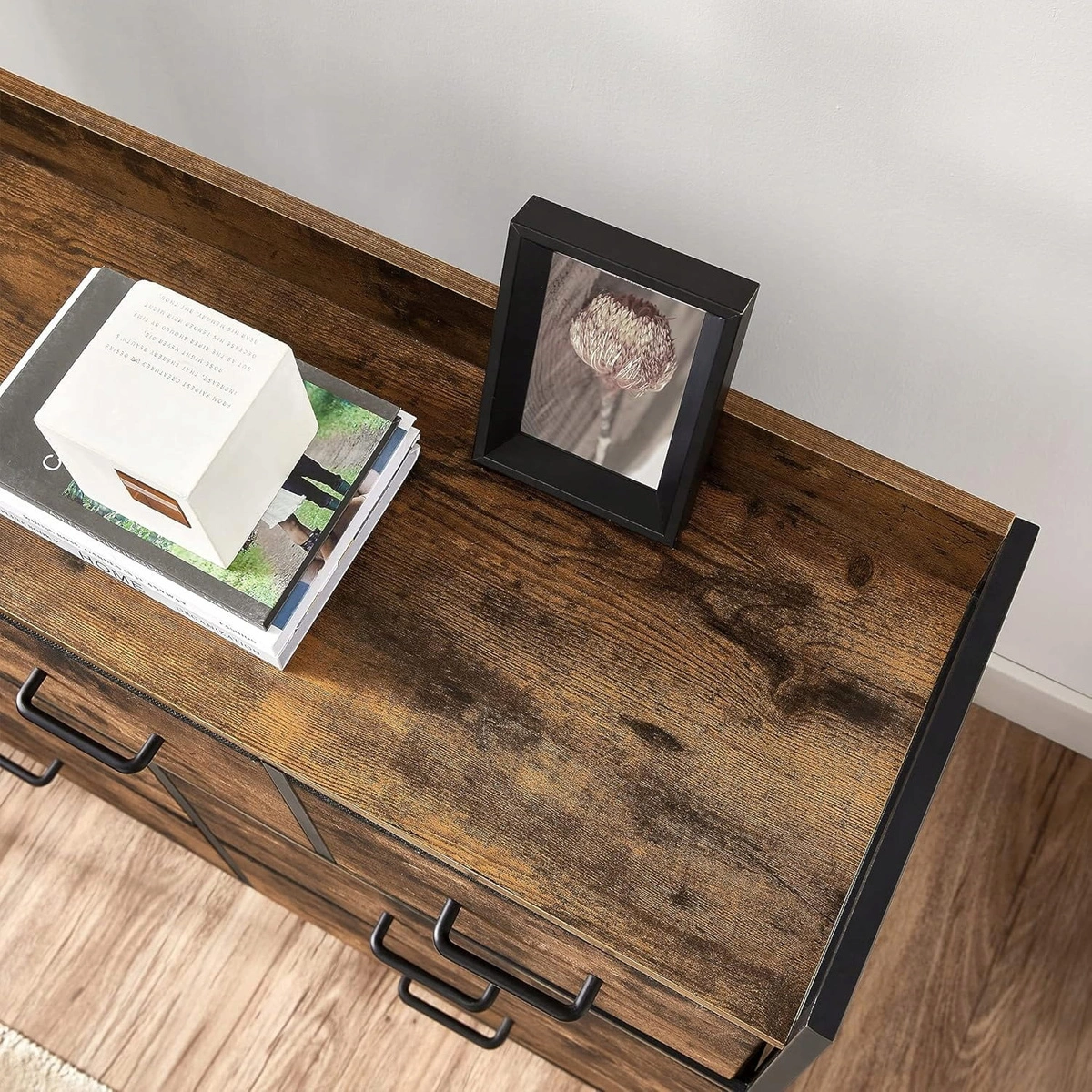 Krzesło IMOLA - czarny aksamit / nogi kolor drewna x 3